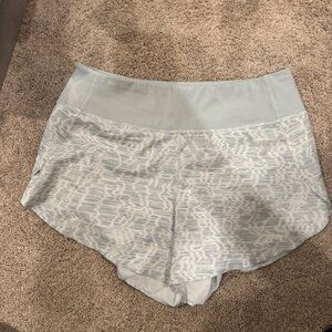 Athleta Fast Route Mid Rise Run Short